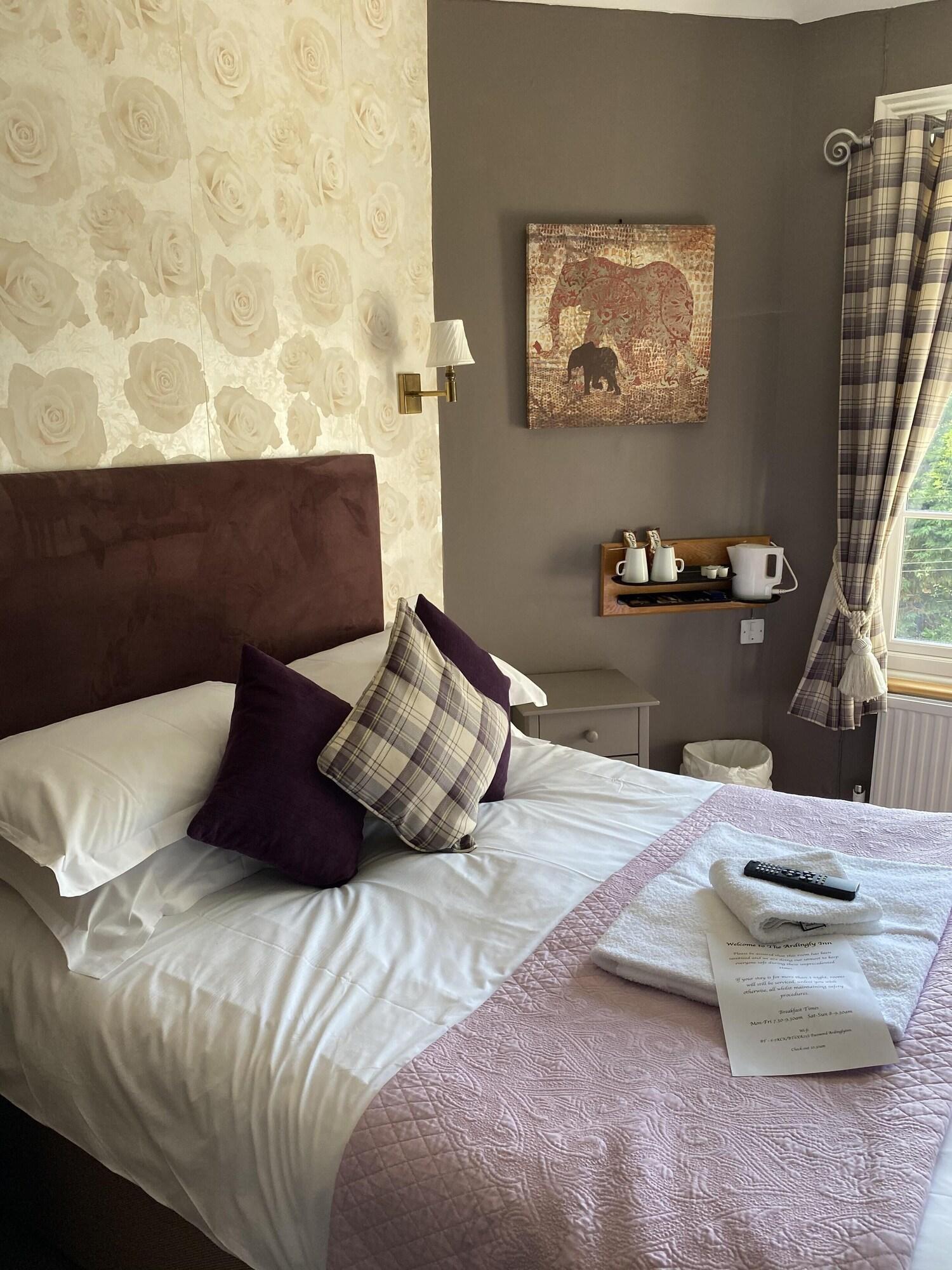 The Ardingly Inn Екстериор снимка