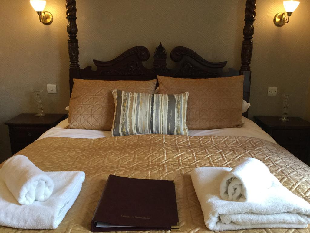 The Ardingly Inn Екстериор снимка